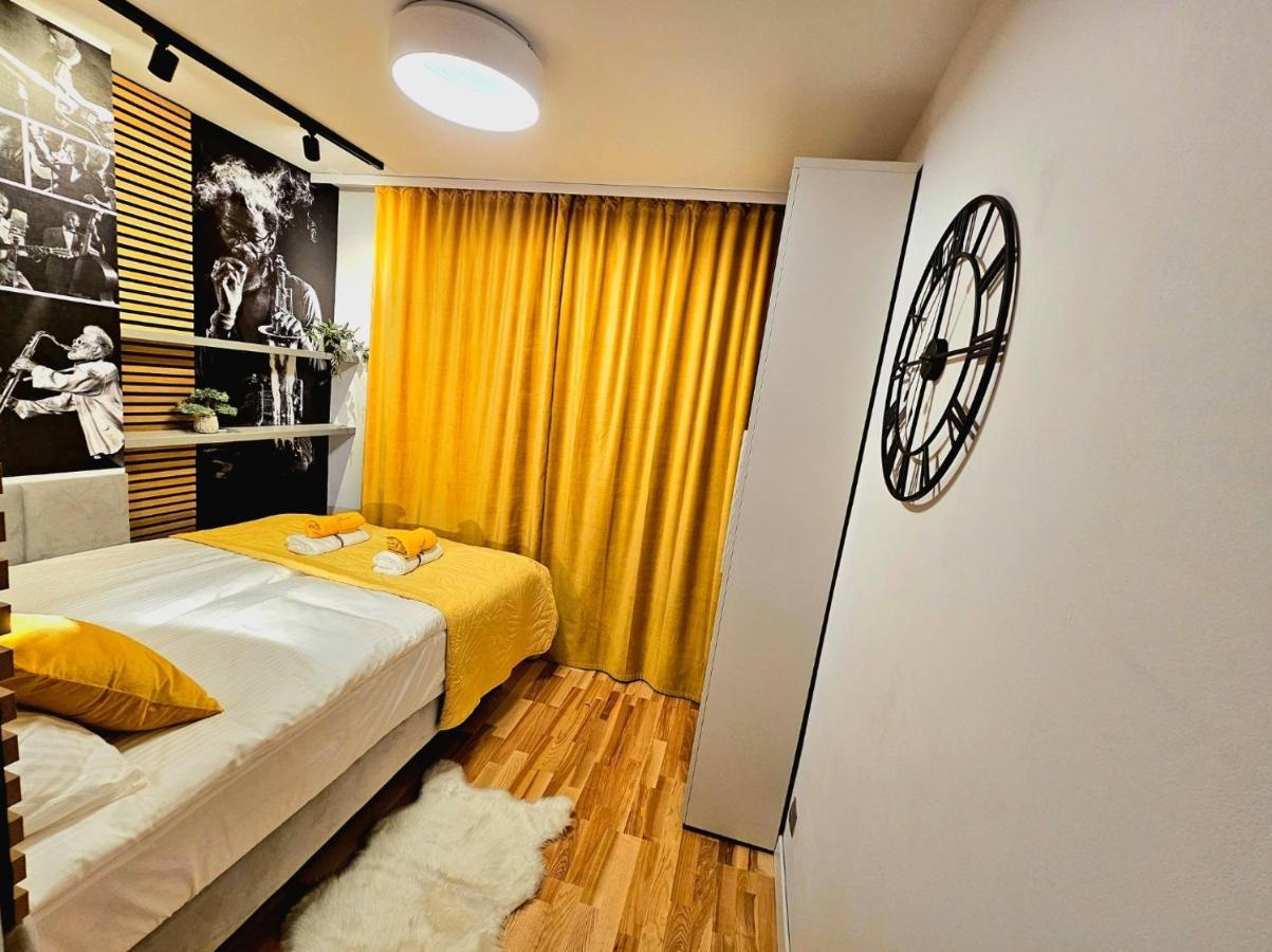 Eddie'S Luxury Apartments 格利维采 外观 照片